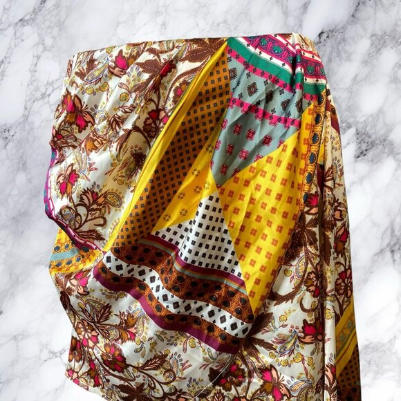 House of Harlow xREVOLVE Caterina Skirt in Patchwork Multi - Picture 6 of 12